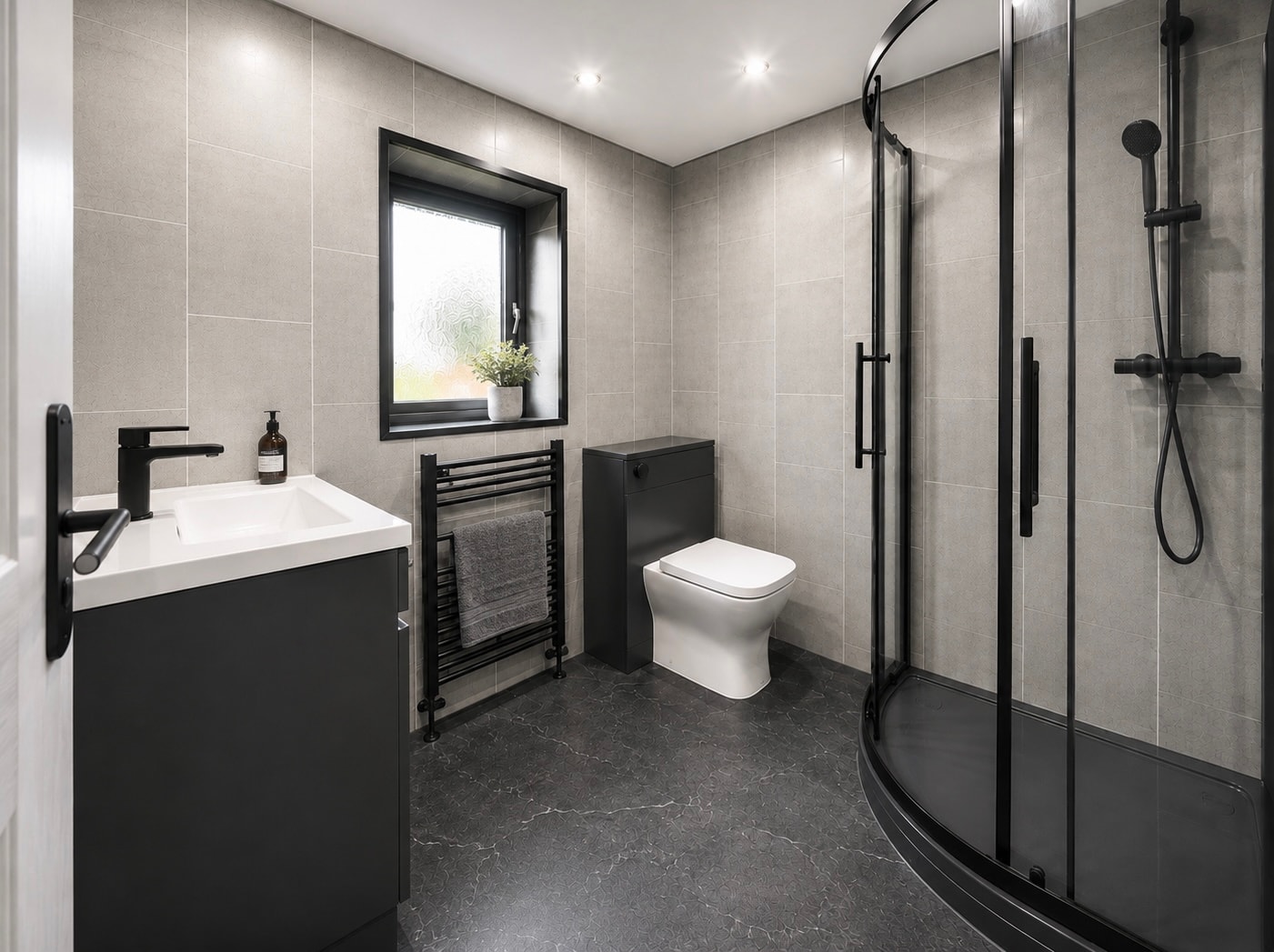 Worsley luxury ensuite overview
